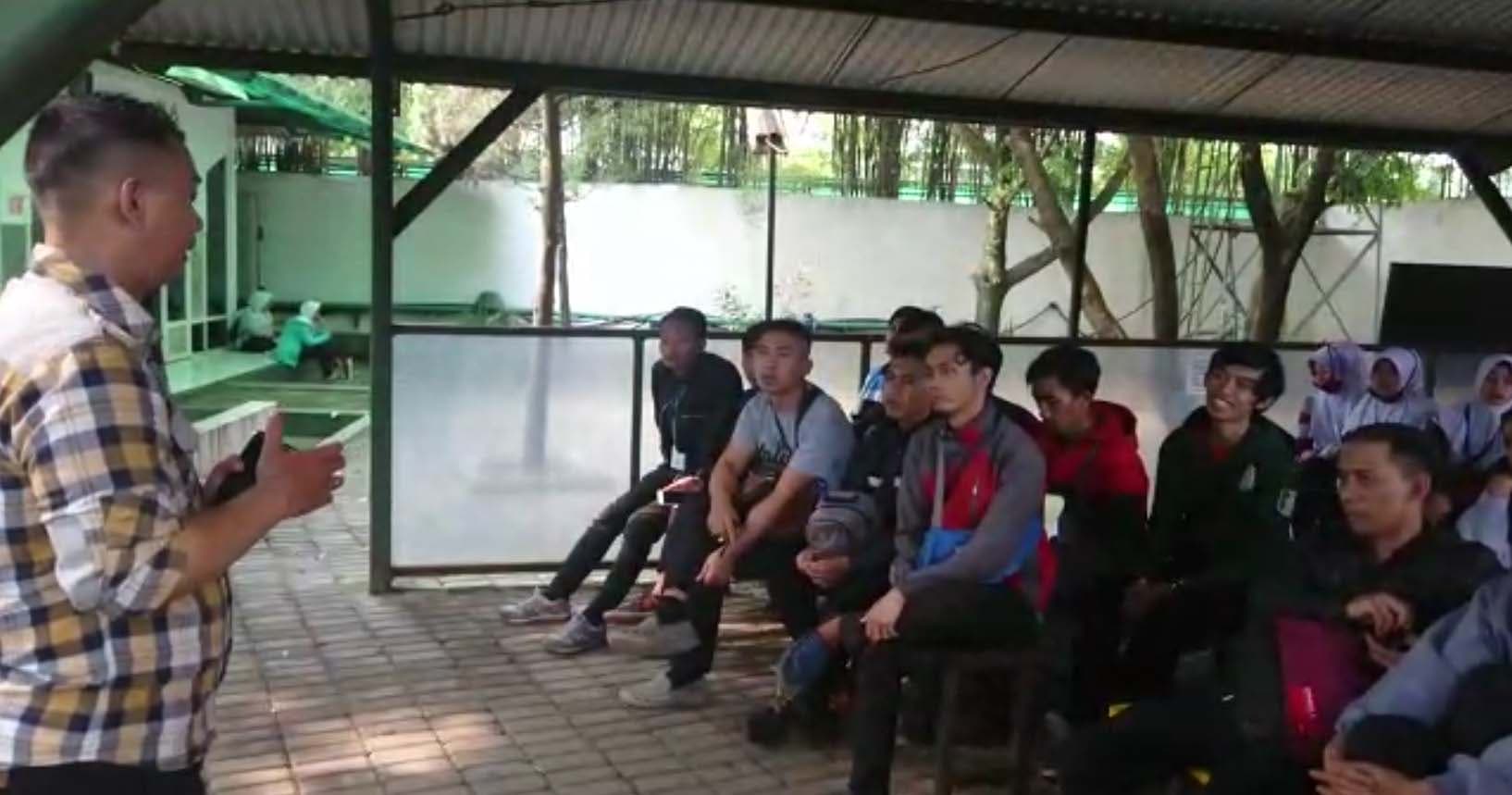 Sosialisasi Sanders